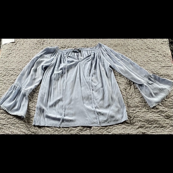 Yoins shirt - Picture 3 of 4